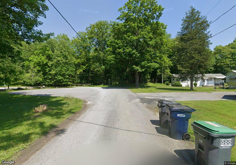 776 Creek Dr, East Stroudsburg, PA 18301 - photo 1