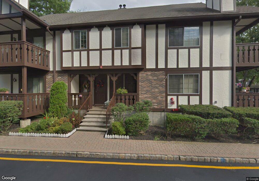 3406 Whittier Ct unit 3406, Mahwah, NJ 07430 - photo 1