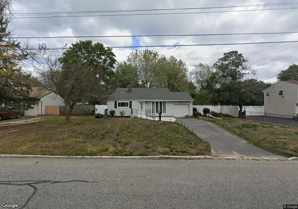 3107 New London Ave, Medford, NY 11763 - photo 1