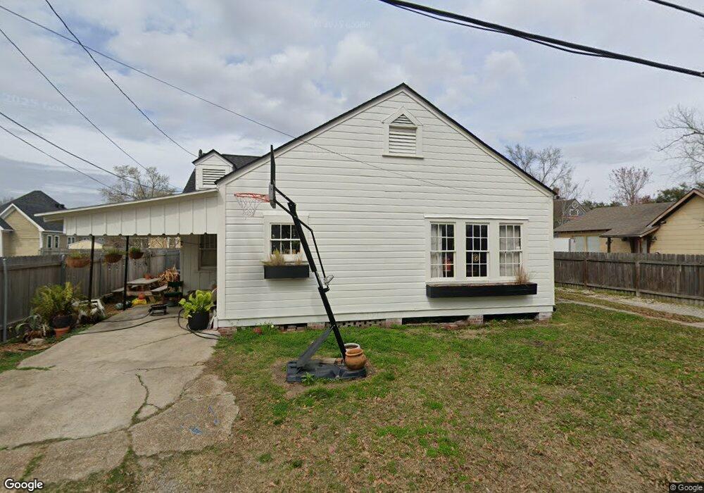 815 Clement St, Lake Charles, LA 70601 - photo 1