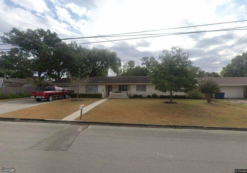 1380 Hillcrest Dr, New Braunfels, TX 78130 - photo 1