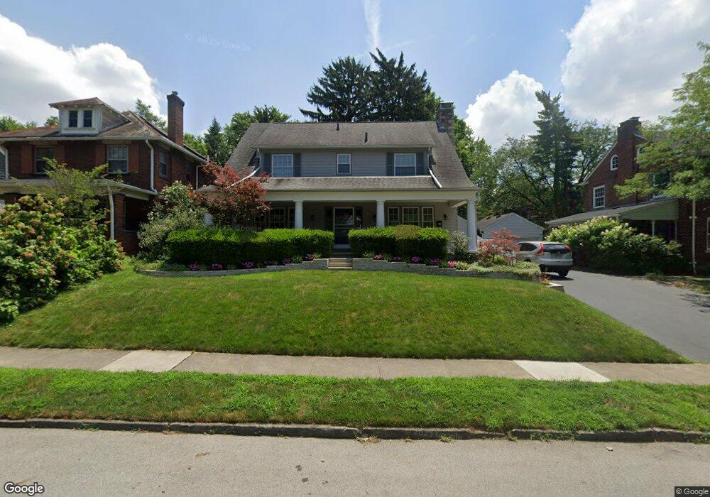 189 Northmoor Place, Columbus, OH 43214 - photo 1