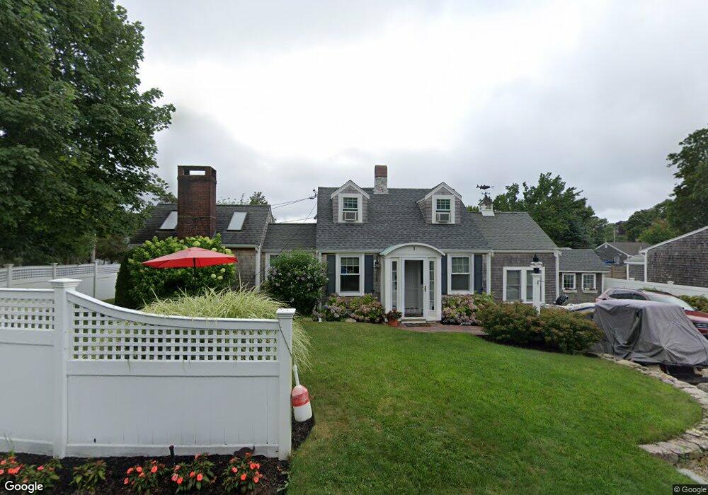 1 King Phillip Rd, Pocasset, MA 02559 - photo 1