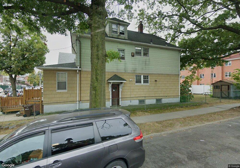 6114 166th St, Fresh Meadows, NY 11365 - photo 1