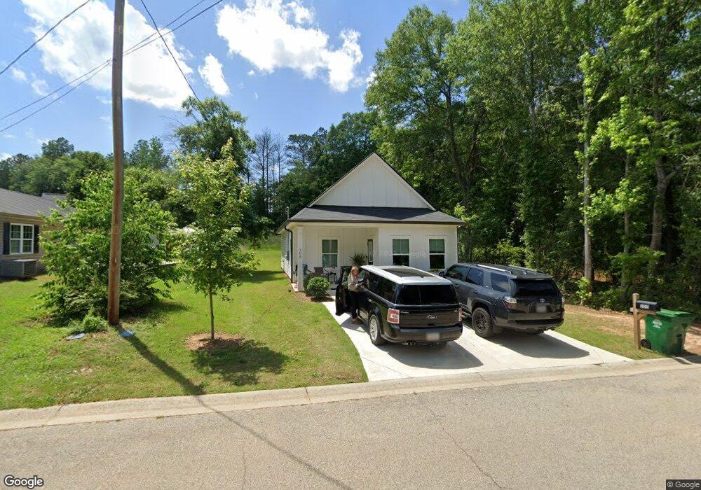 305 Avalon Dr, Carrollton, GA 30117 - photo 1