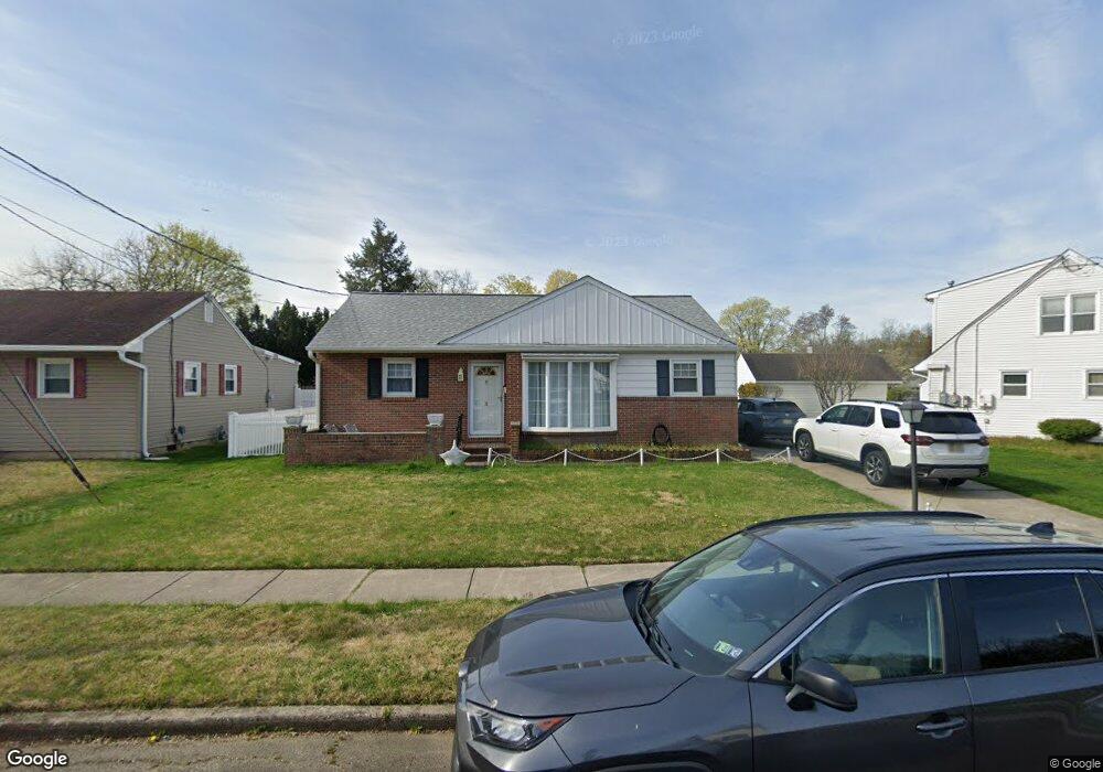 2 Woodbine Ave, Maple Shade, NJ 08052 - photo 1