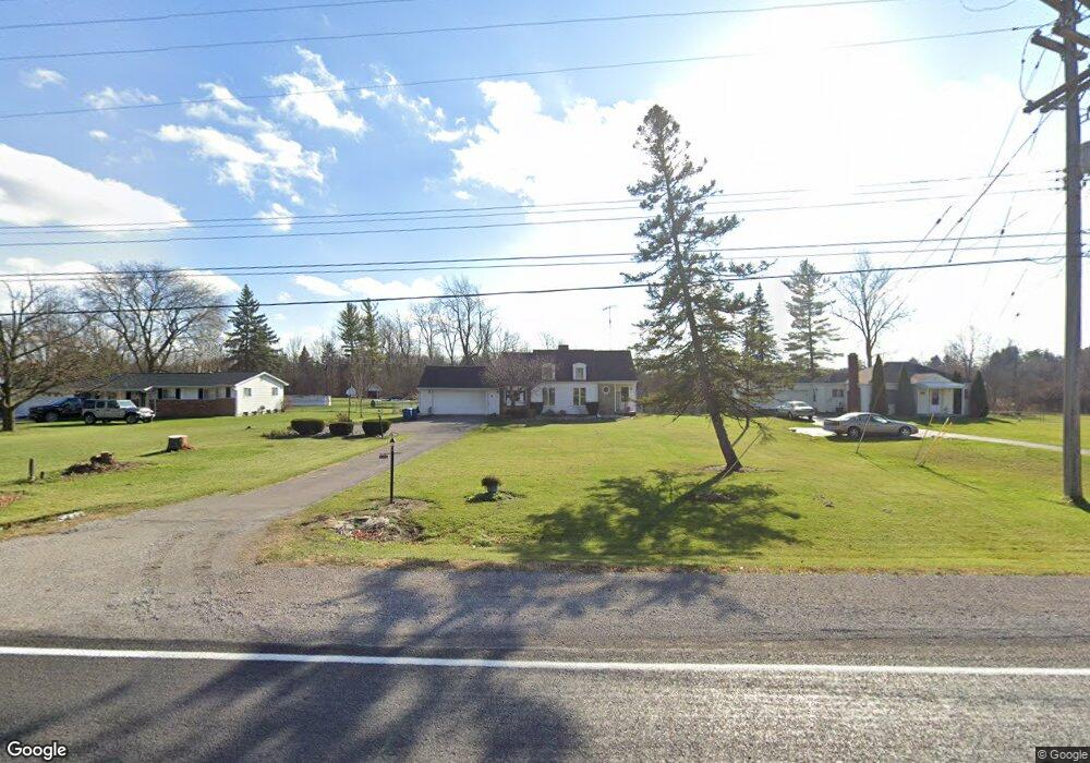 1273 W Maple Ave, Flint, MI 48507 - photo 1