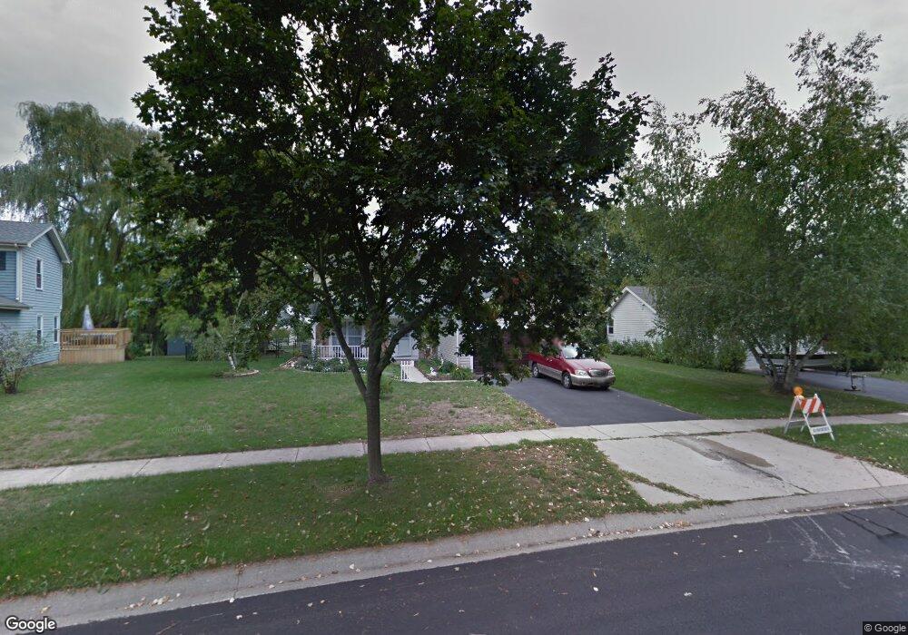 710 Timberwood Ln, Algonquin, IL 60102 - photo 1