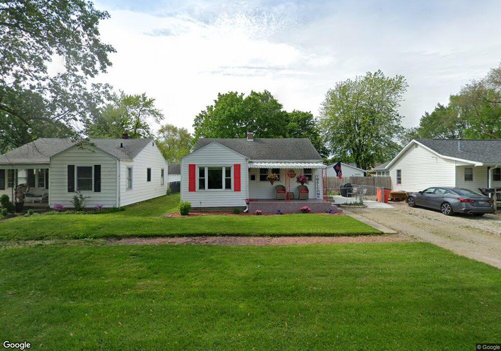 2405 Moultrie Ave, Mattoon, IL 61938 - photo 1