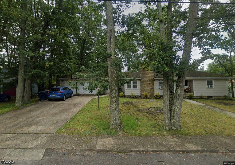 21 Phoenix Pkwy, Oakhurst, NJ 07755 - photo 1