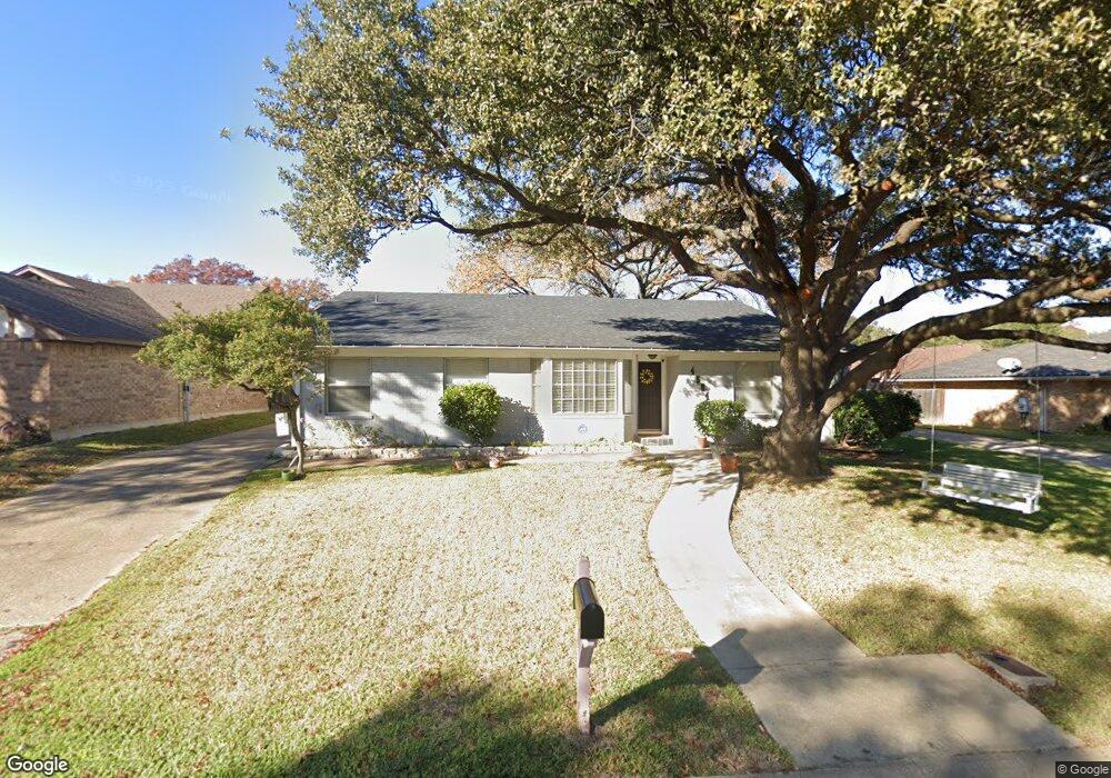 4504 Cinnamon Hill Dr, Fort Worth, TX 76133 - photo 1