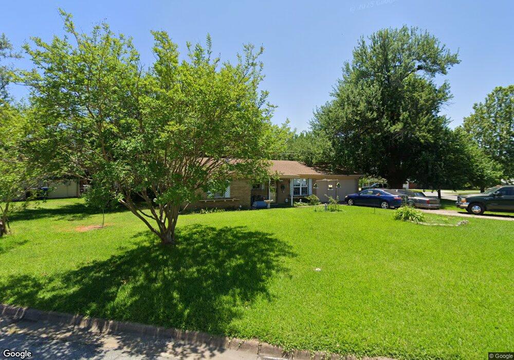 128 N Imperial Dr, Denison, TX 75020 - photo 1