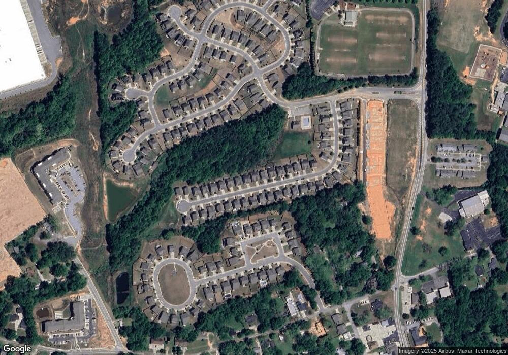 640 Country Ridge Dr, Hoschton, GA 30548 - photo 1