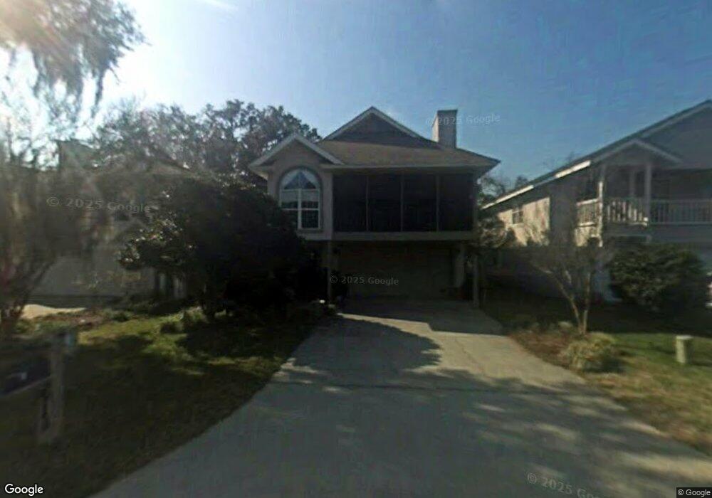 613 Cedar St, Saint Simons Island, GA 31522 - photo 1