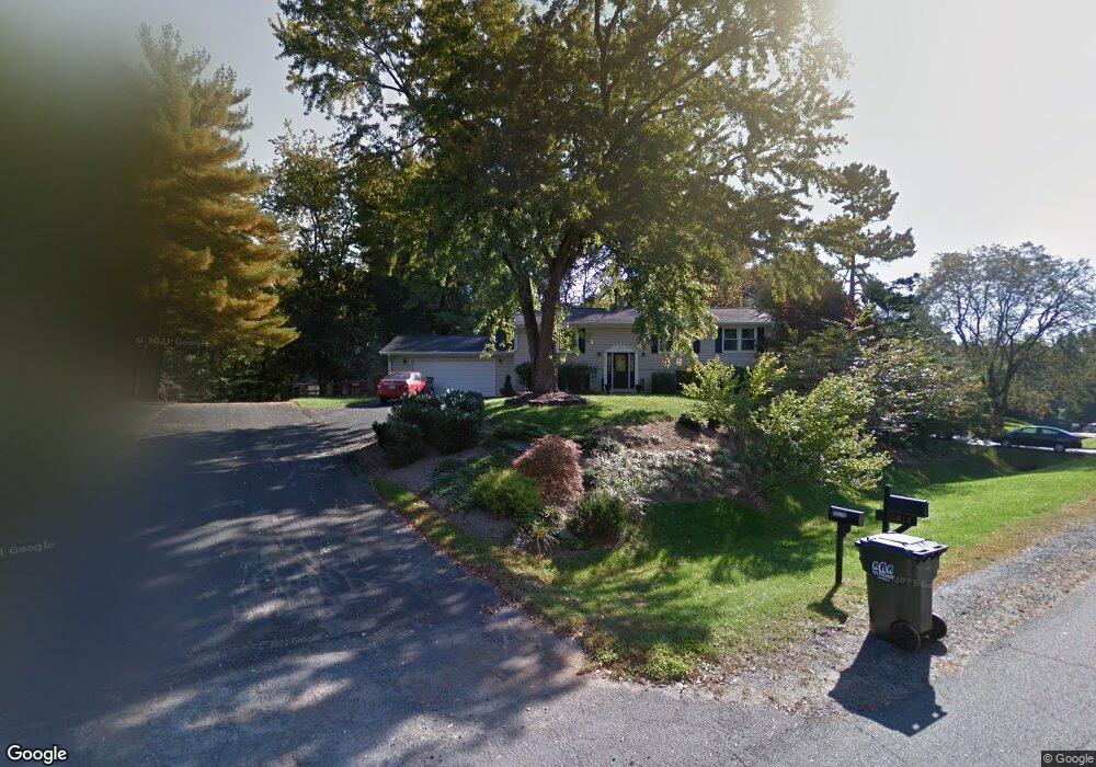 10812 Oldfield Dr, Reston, VA 20191 - photo 1