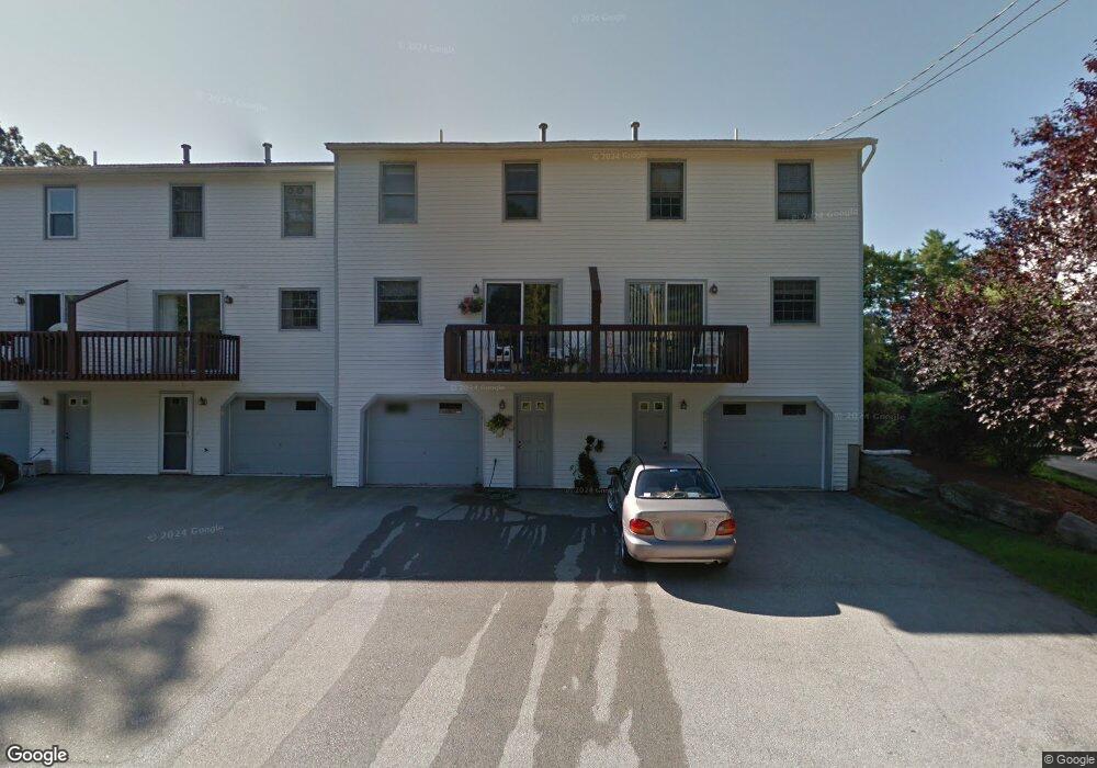 86 Lochmere Ln unit U419, Nashua, NH 03063 - photo 1