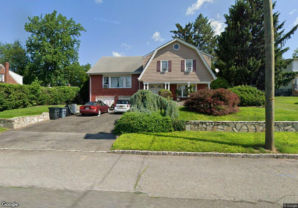 200 Manhattan Terrace, Dumont, NJ 07628 - photo 1