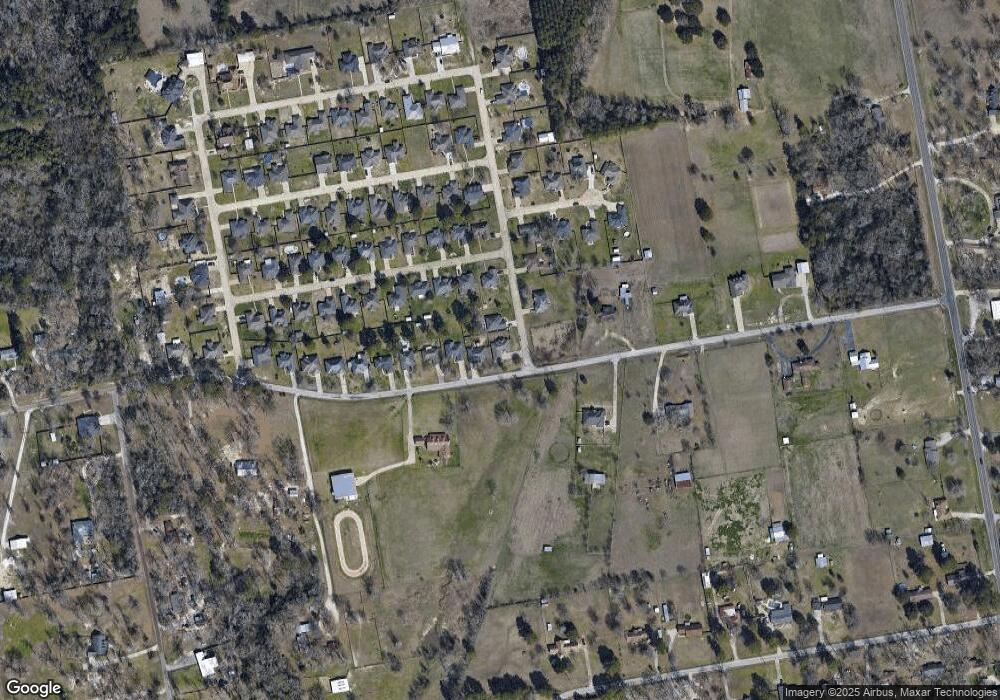 129 Ashwood Bend, Lufkin, OK 74904 - photo 1