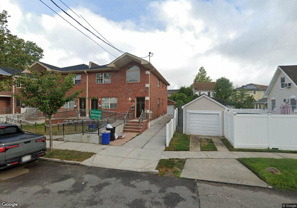 16443 75th Rd unit 2 FL, Fresh Meadows, NY 11366 - photo 1