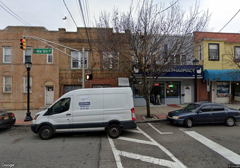 1113 New York Ave, Union City, NJ 07087 - photo 1