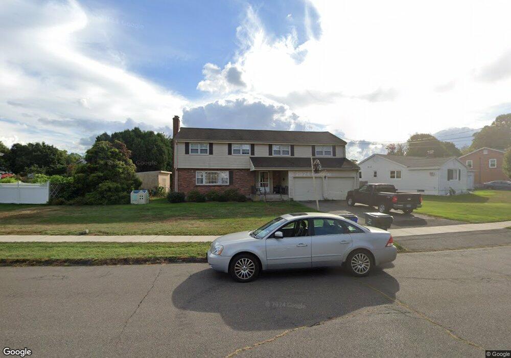 93 Shepard Rd, West Hartford, CT 06110 - photo 1