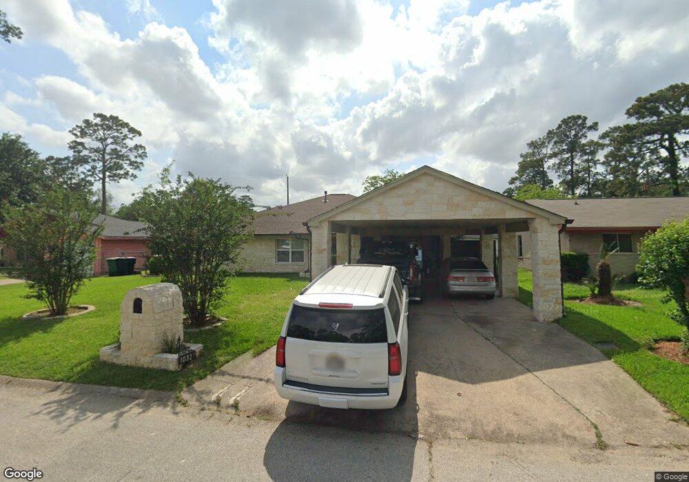 10327 Hollyglen Dr, Houston, TX 77016 - photo 1