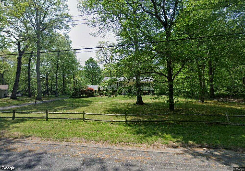 74 Hills Point Rd, Trumbull, CT 06611 - photo 1