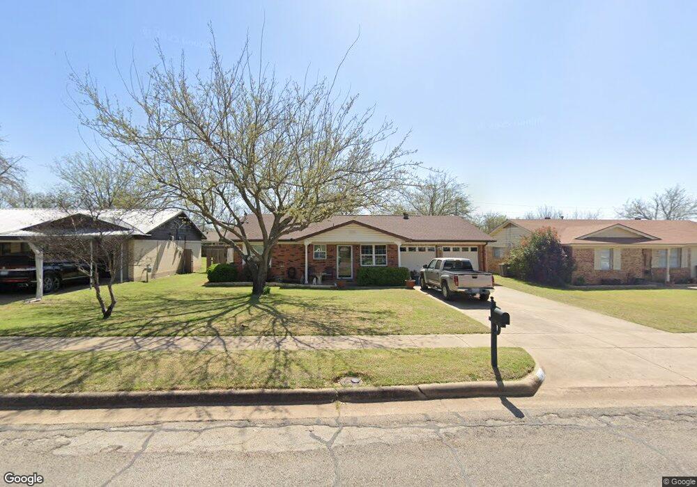 1411 Southern Blvd, Cleburne, TX 76033 - photo 1