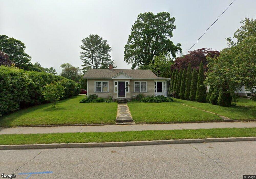 5 Courtland St, Pawcatuck, CT 06379 - photo 1