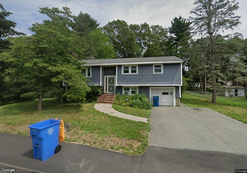 4 Maple Glen Ct, Randolph, MA 02368 - photo 1