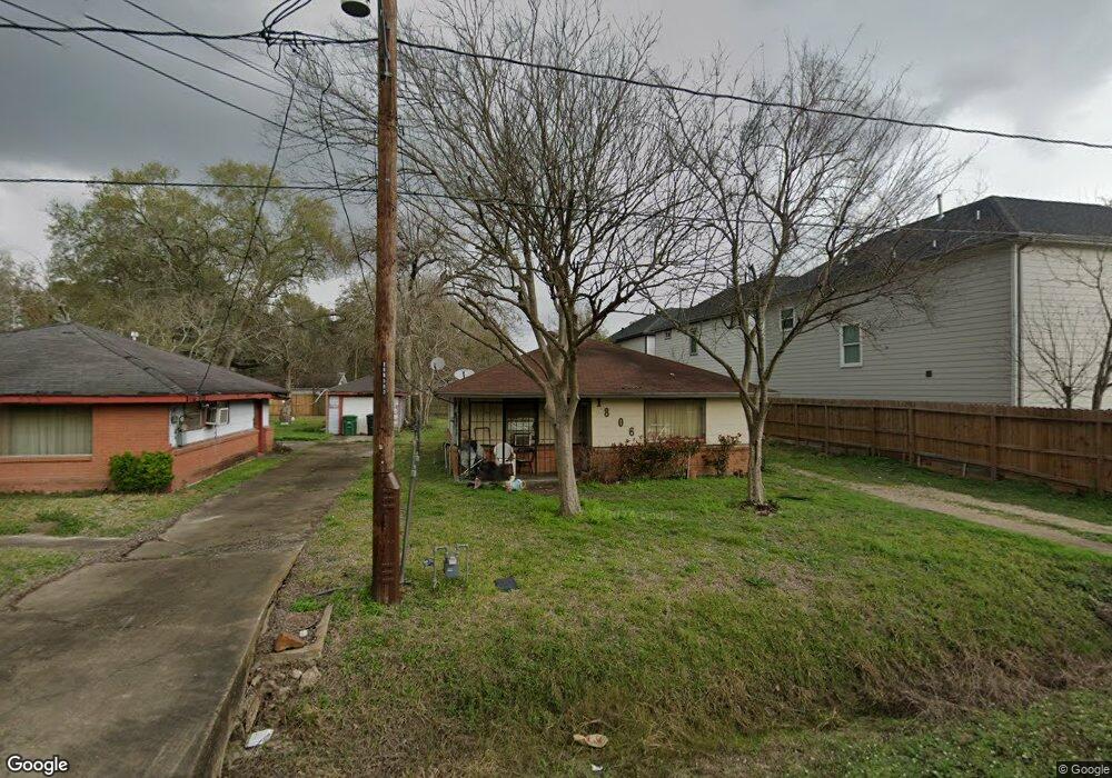 1806 Ferguson Way, Houston, TX 77088 - photo 1