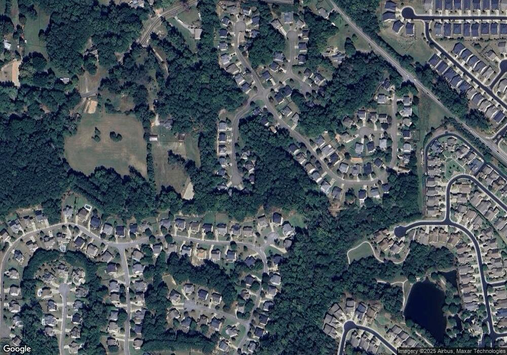 402 Howell Crossing unit 2, Canton, GA 30115 - photo 1