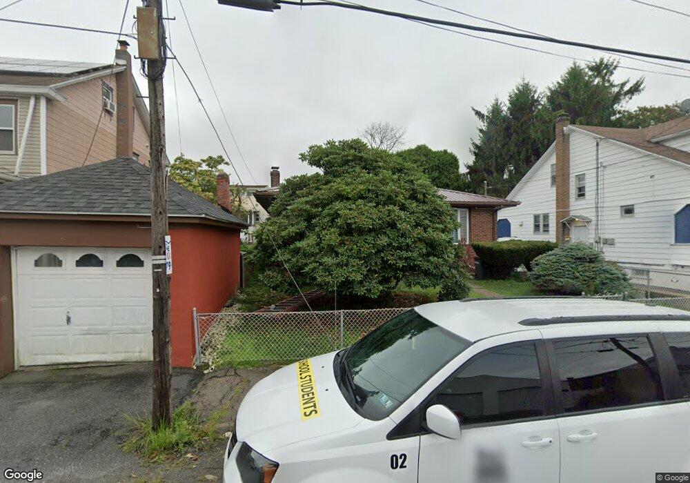 328 E Walnut St, Hazleton, PA 18201 - photo 1