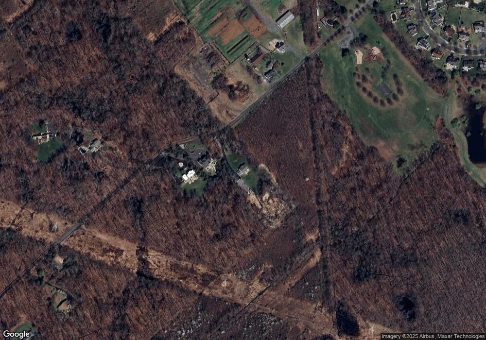 91 Woods Rd, Hightstown, NJ 08520 - photo 1