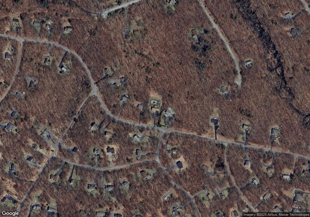 145 Privet Ln, Milford, PA 18337 - photo 1