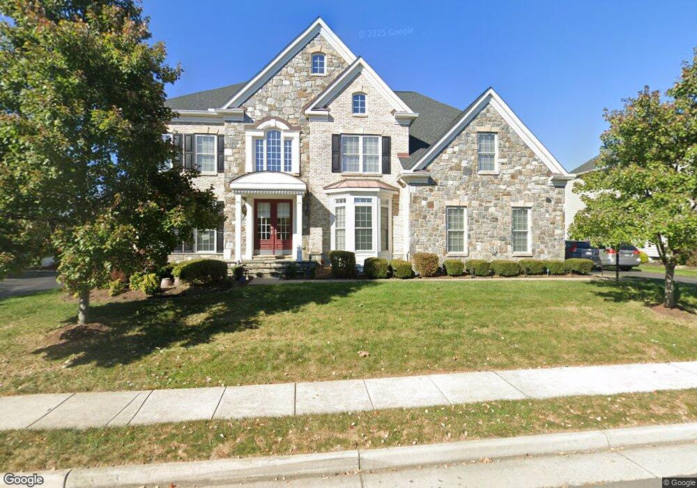 43462 Mountcastle Dr, Chantilly, VA 20152 - photo 1