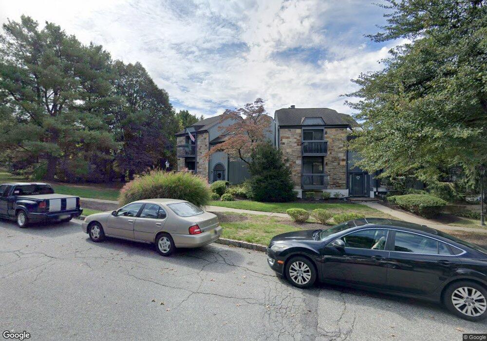 54 Kensington Ct, Hackettstown, NJ 07840 - photo 1