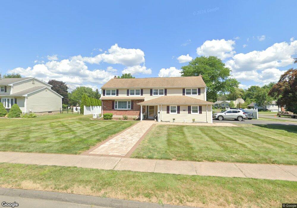 440 Coppermill Rd, Wethersfield, CT 06109 - photo 1