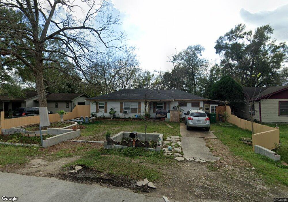 6934 Jay St, Houston, TX 77028 - photo 1