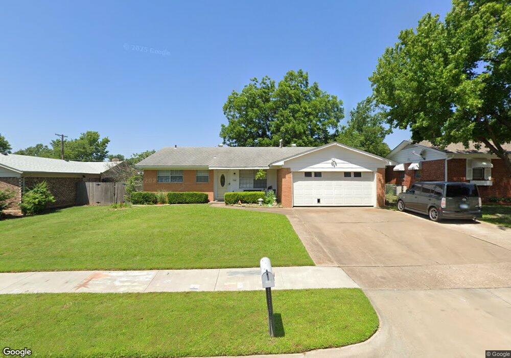 1122 N Hickory Ave, Broken Arrow, OK 74012 - photo 1