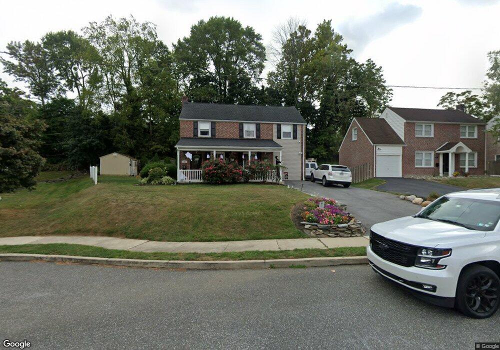 61 Edgewood Rd, Broomall, PA 19008 - photo 1