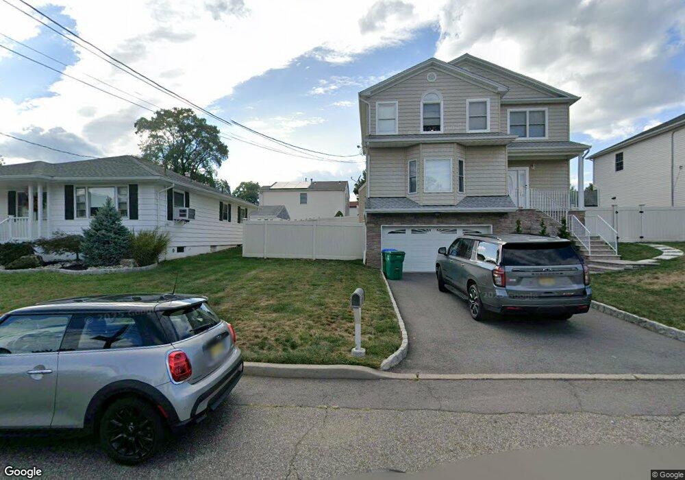 80 Lake View Bl, Edison, NJ 08817 - photo 1