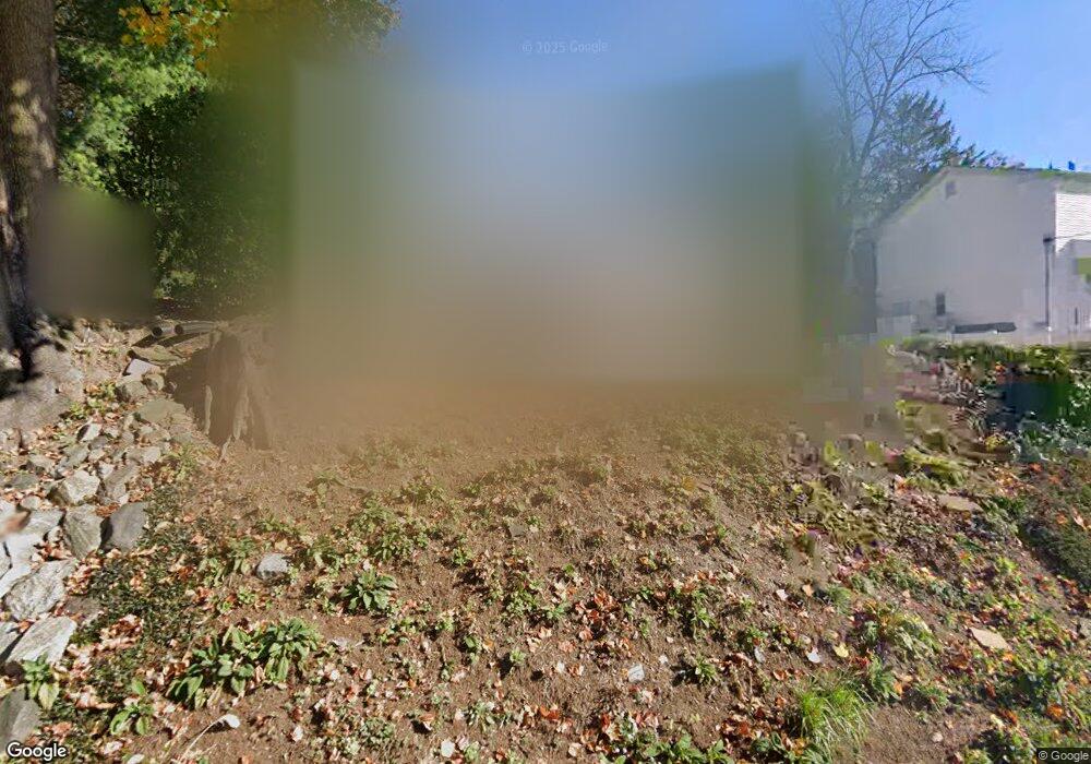 264 Commerce St, Hawthorne, NY 10532 - photo 1