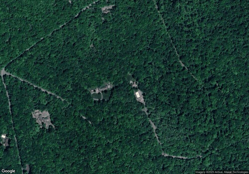 1150 Skunk Rd, Bath, PA 18014 - photo 1