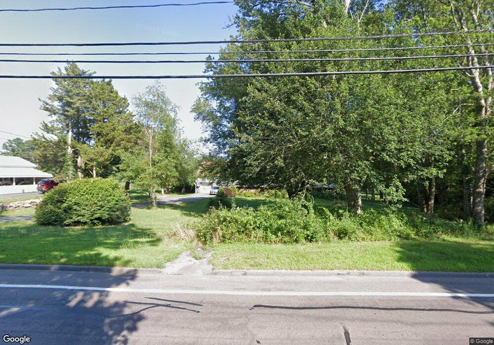 147 Chase Rd, North Dartmouth, MA 02747 - photo 1