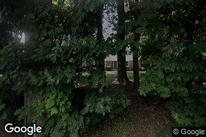 10 Cow Neck Rd, Port Washington, NY 11050