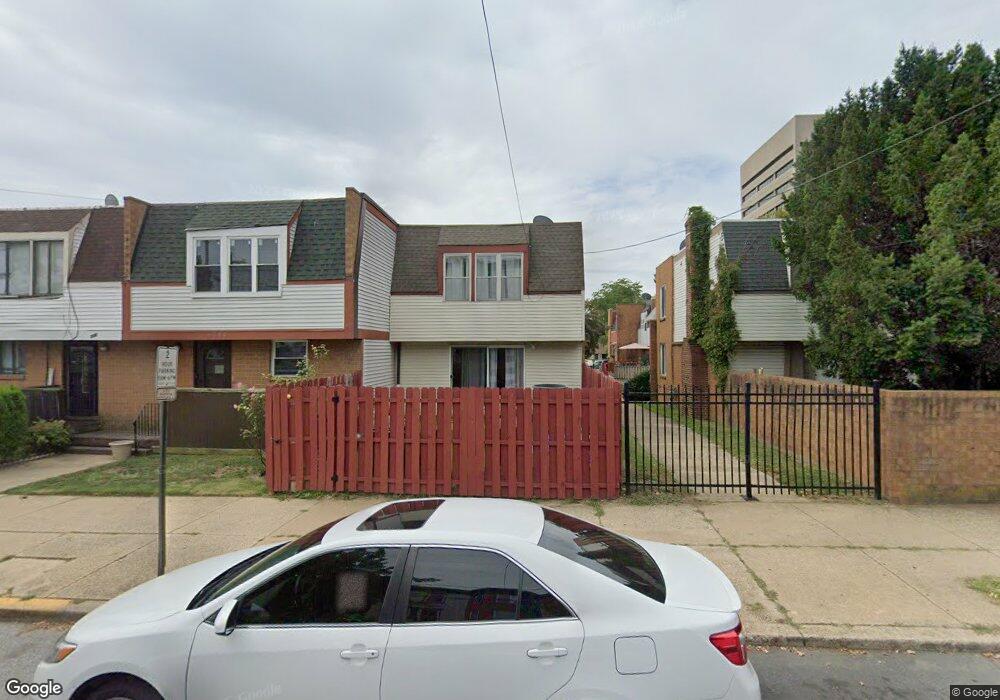 320 Compton Ct, Wilmington, DE 19801 - photo 1