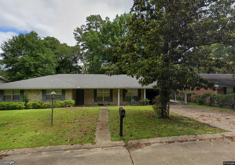 3227 Crestview Dr, Pineville, LA 71360 - photo 1