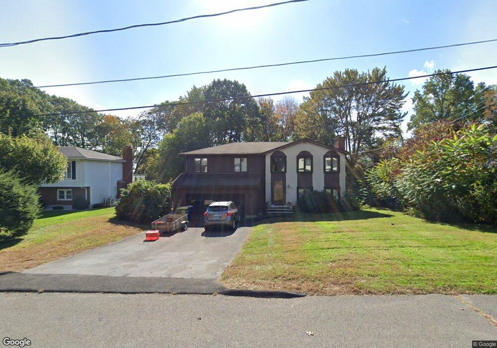 133 Highwood Rd, Waterbury, CT 06708 - photo 1