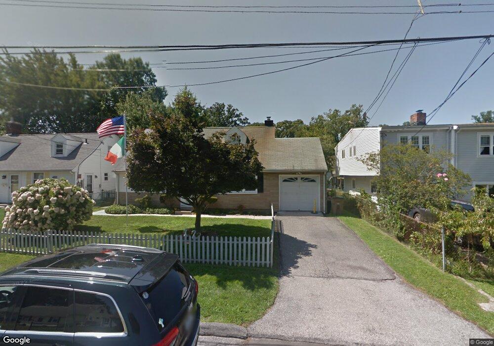 17 Webster Rd, Stamford, CT 06902 - photo 1